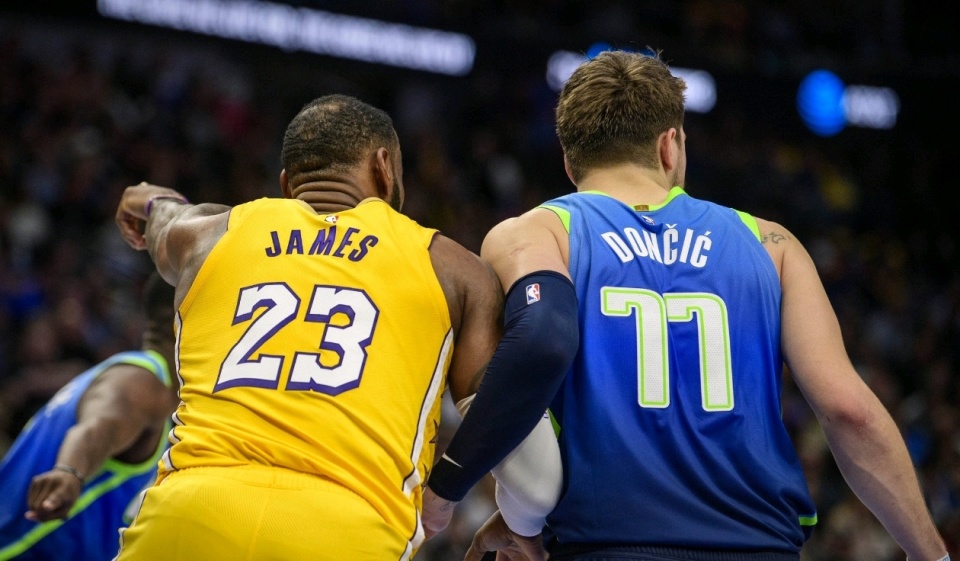 被德国逆转, 抱怨裁判的, 次犯规